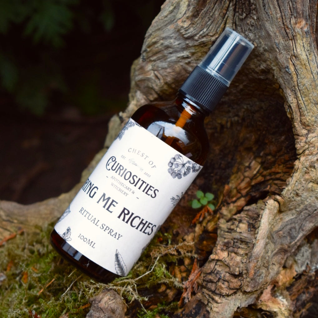 Bring Me Riches Money Ritual Spray