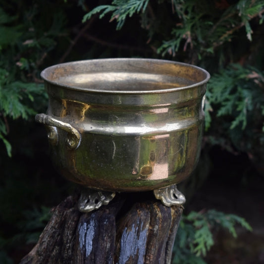 Vintage medium brass cauldron